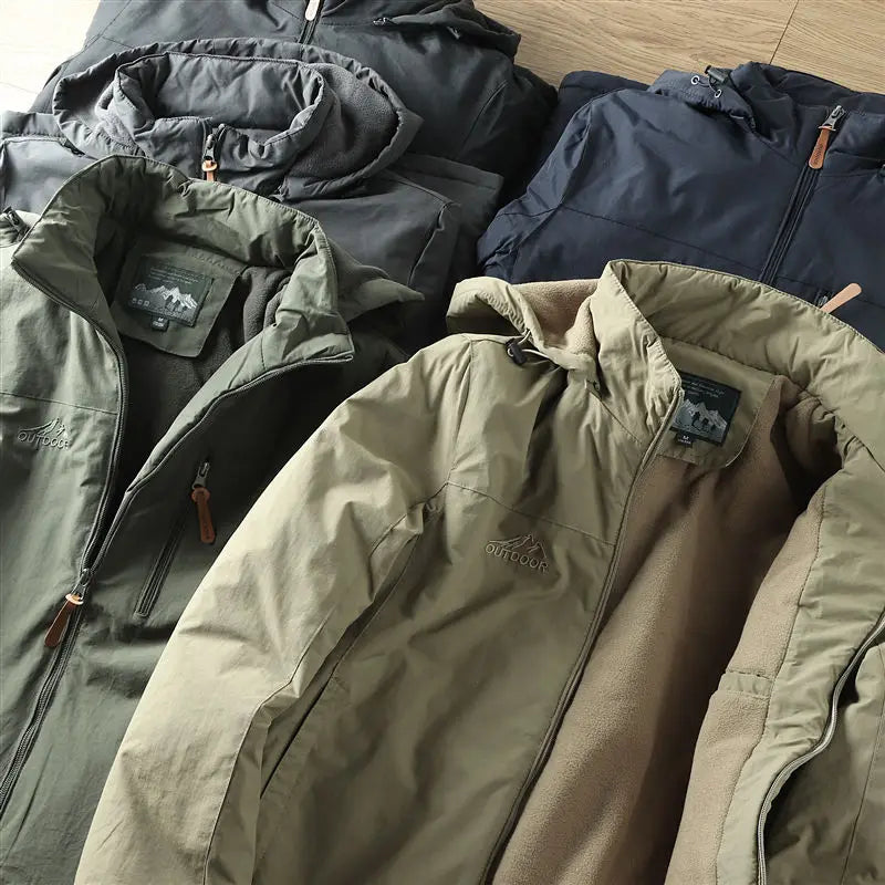 Román | Chaqueta Ligera con Capucha