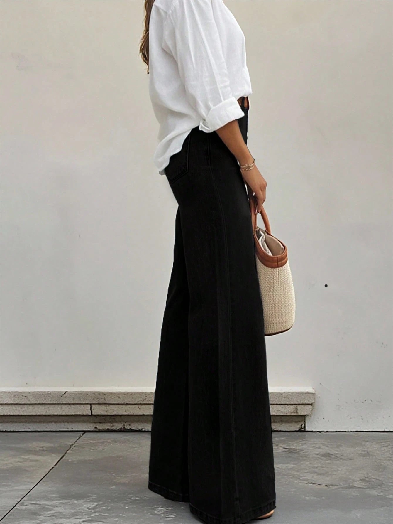 Jeans Rectos de Cintura Alta – Negro