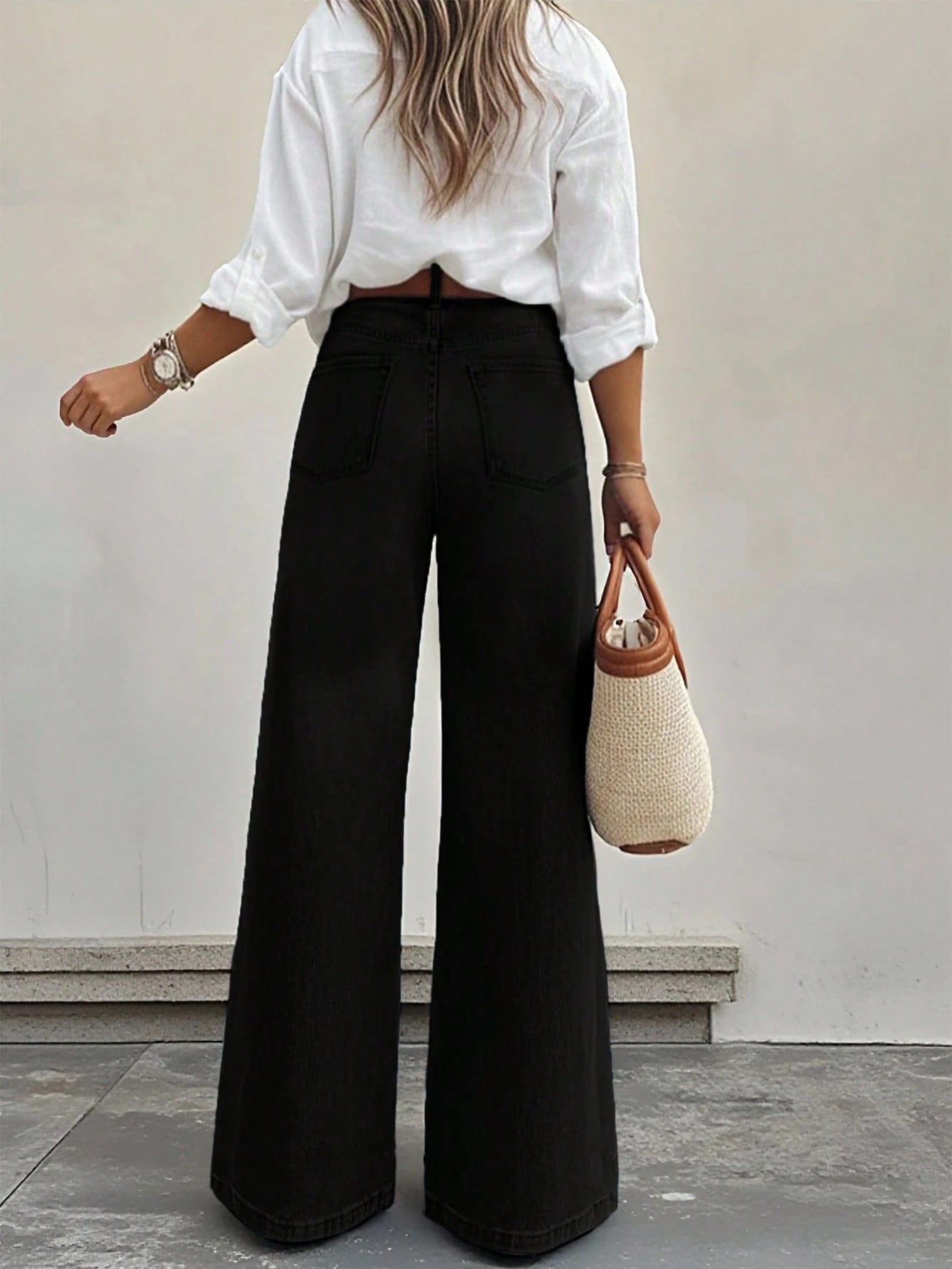 Jeans Rectos de Cintura Alta – Negro