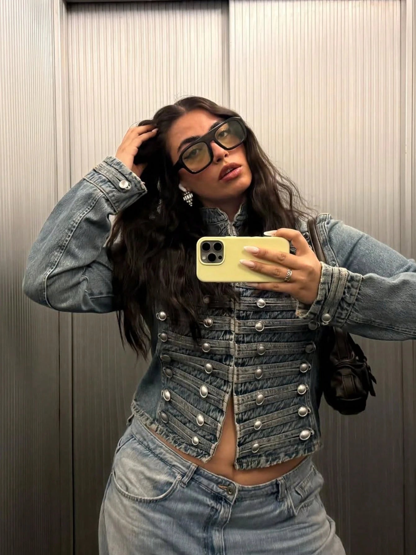 Chaqueta Vaquera Corta Estilo Militar – Efecto Desgastado
