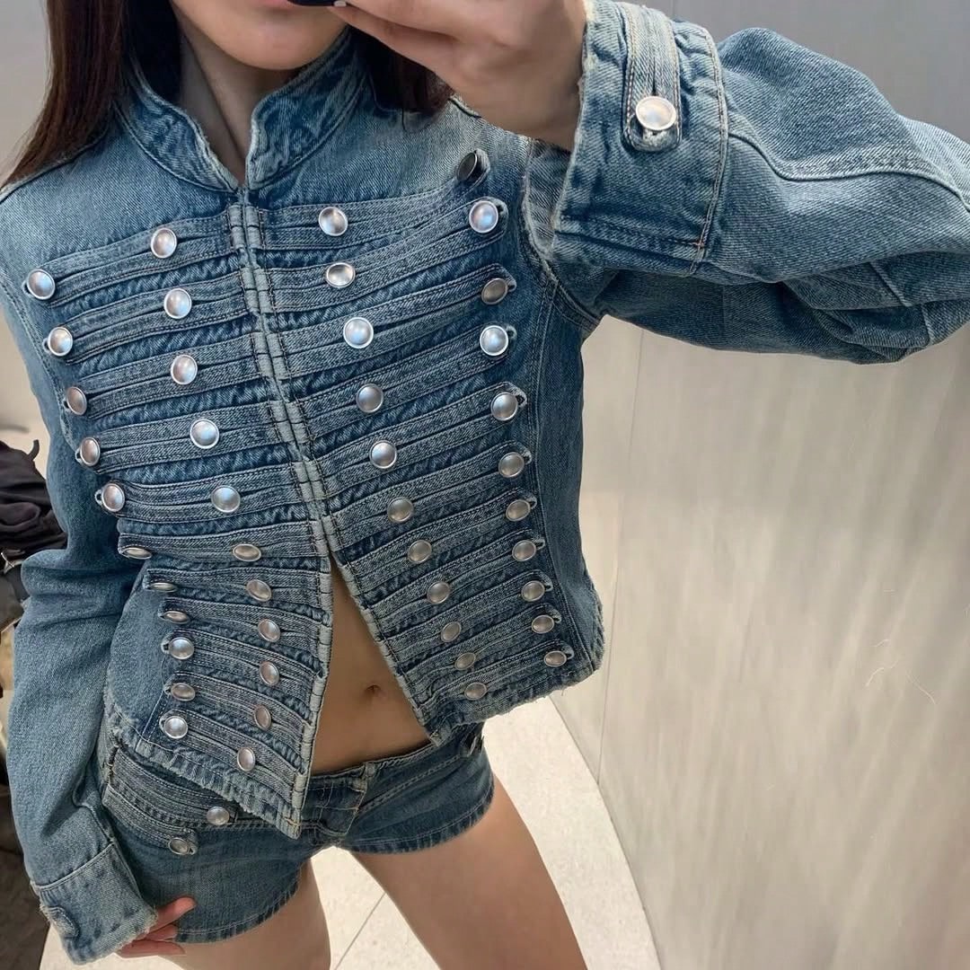Chaqueta Vaquera Corta Estilo Militar – Efecto Desgastado