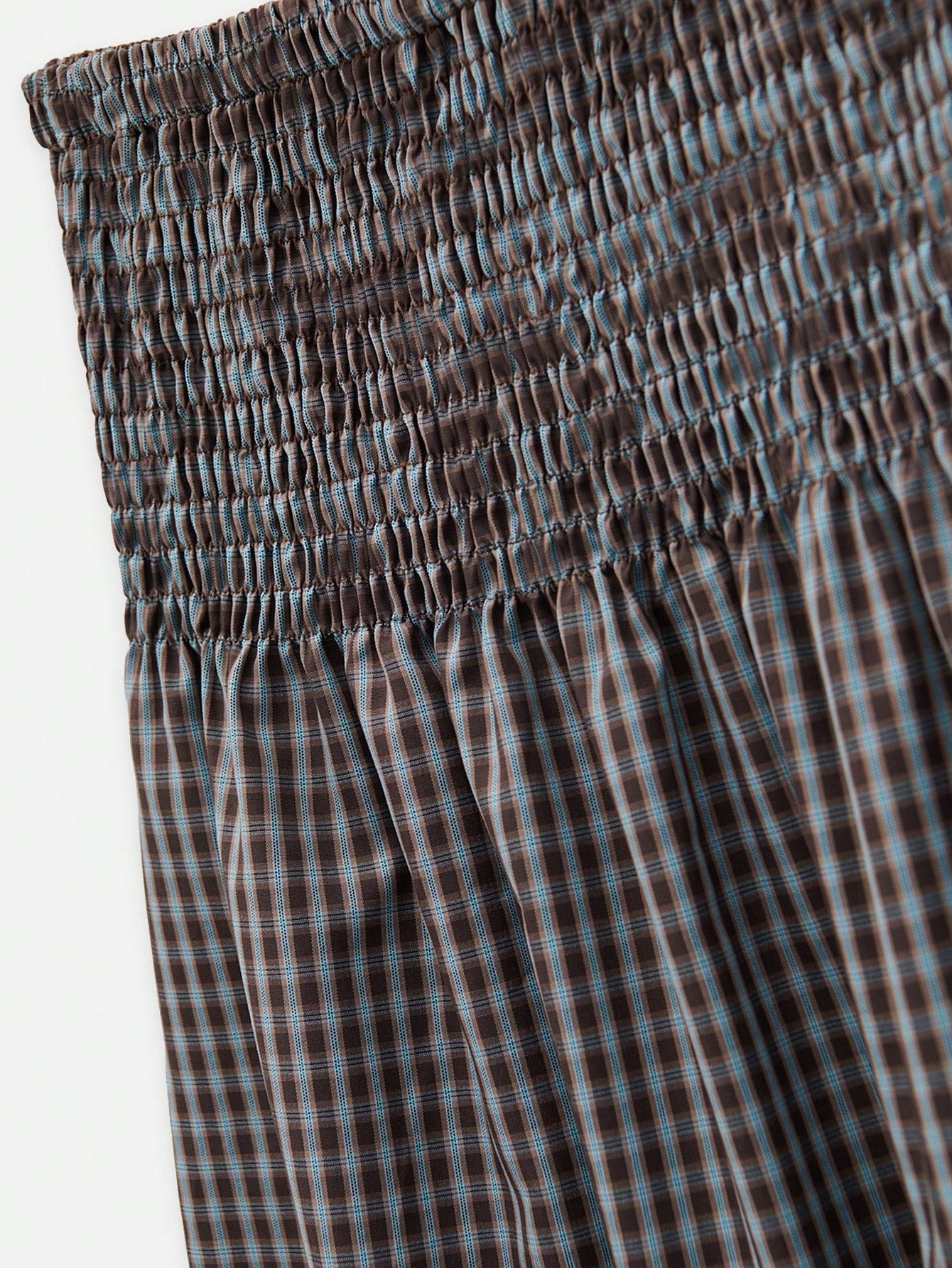 Conjunto de Dos Piezas a Cuadros con Top Abullonado y Falda Maxi