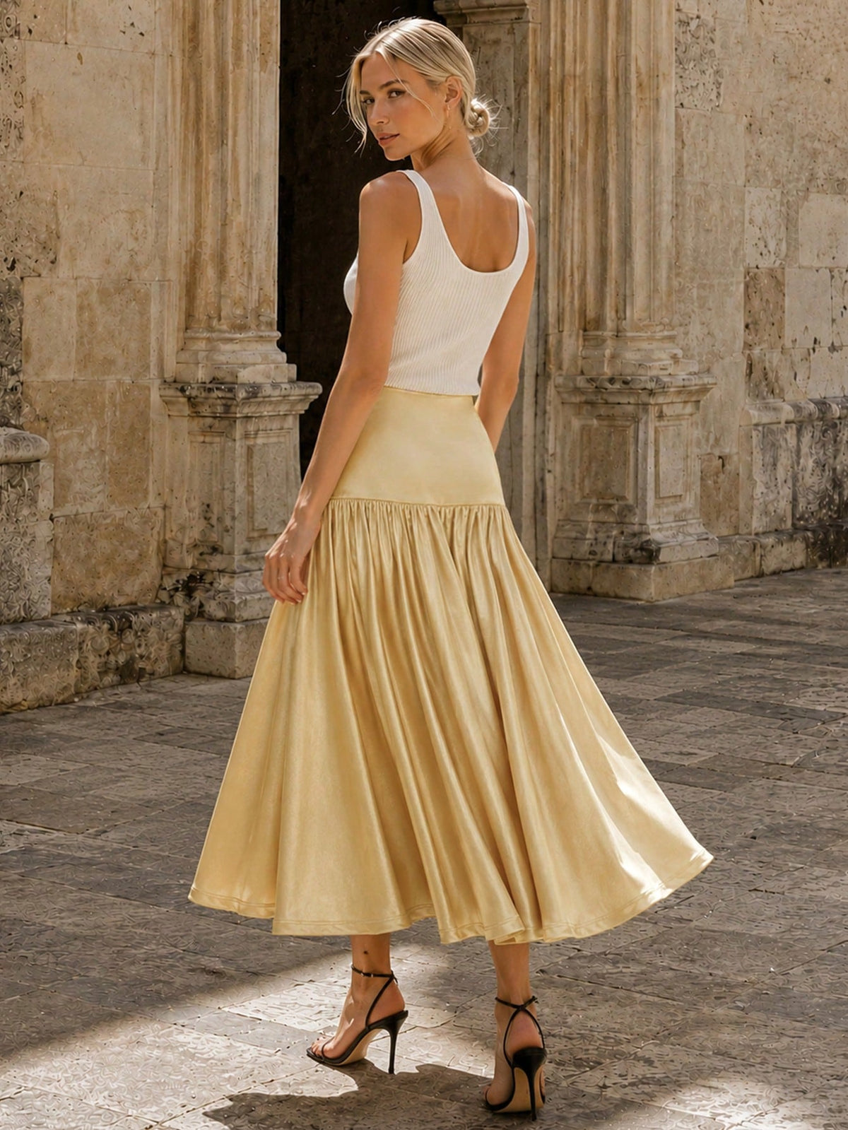 Falda Midi de Satén Amarillo