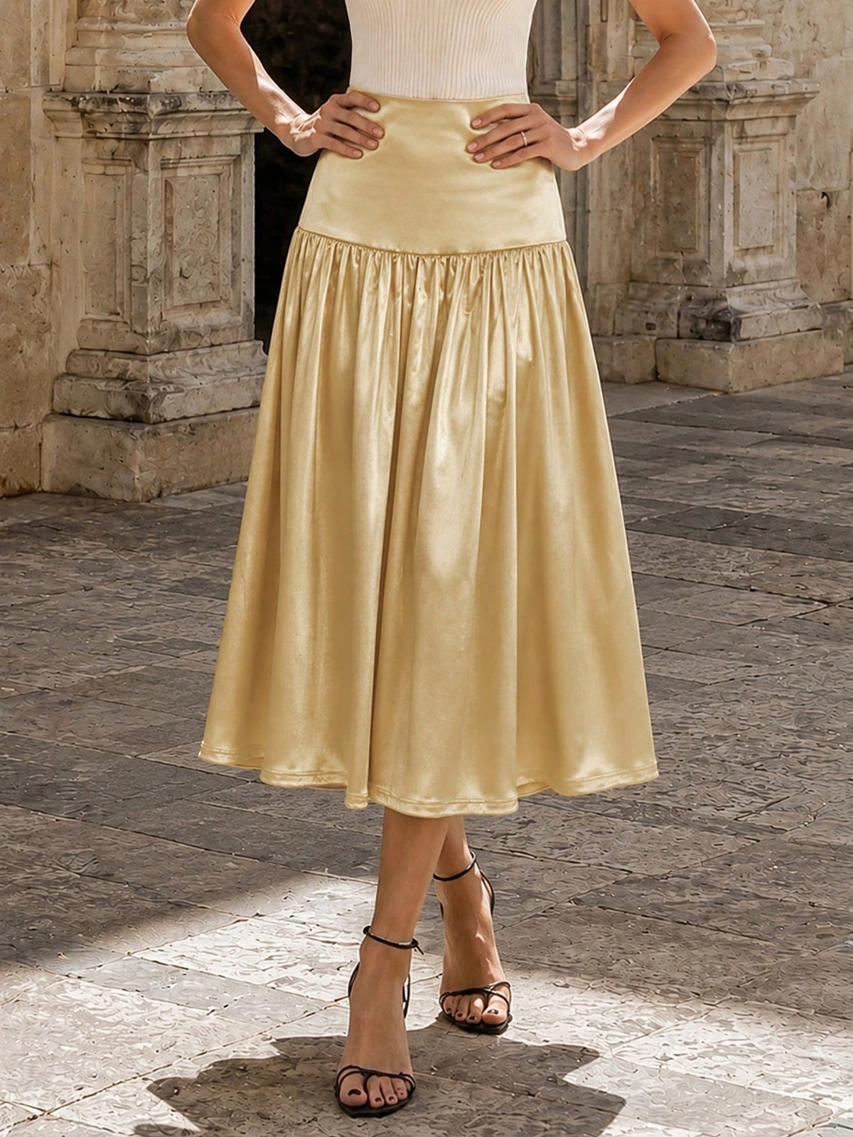 Falda Midi de Satén Amarillo