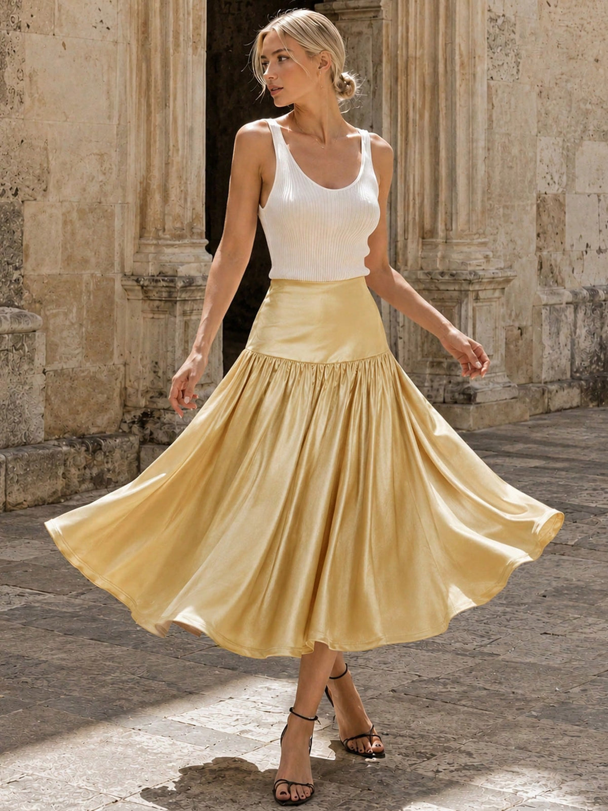 Falda Midi de Satén Amarillo