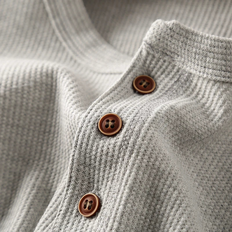 Marcos | Camiseta Elegante de Cuello Tunecino