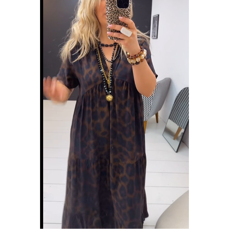 Vestido largo con estampado de leopardo